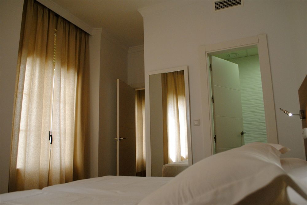 Minimal Rooms مالقة المظهر الخارجي الصورة