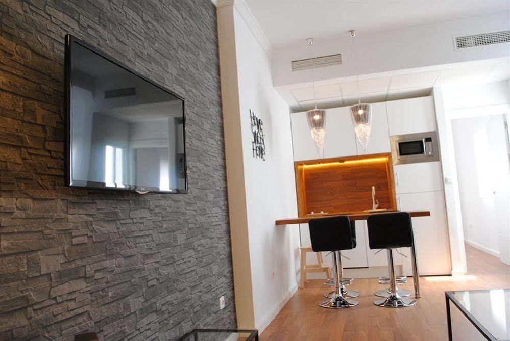 Minimal Rooms مالقة المظهر الخارجي الصورة