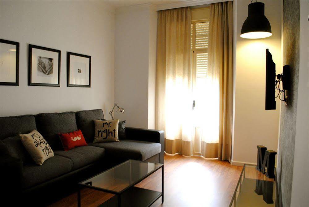 Minimal Rooms مالقة المظهر الخارجي الصورة