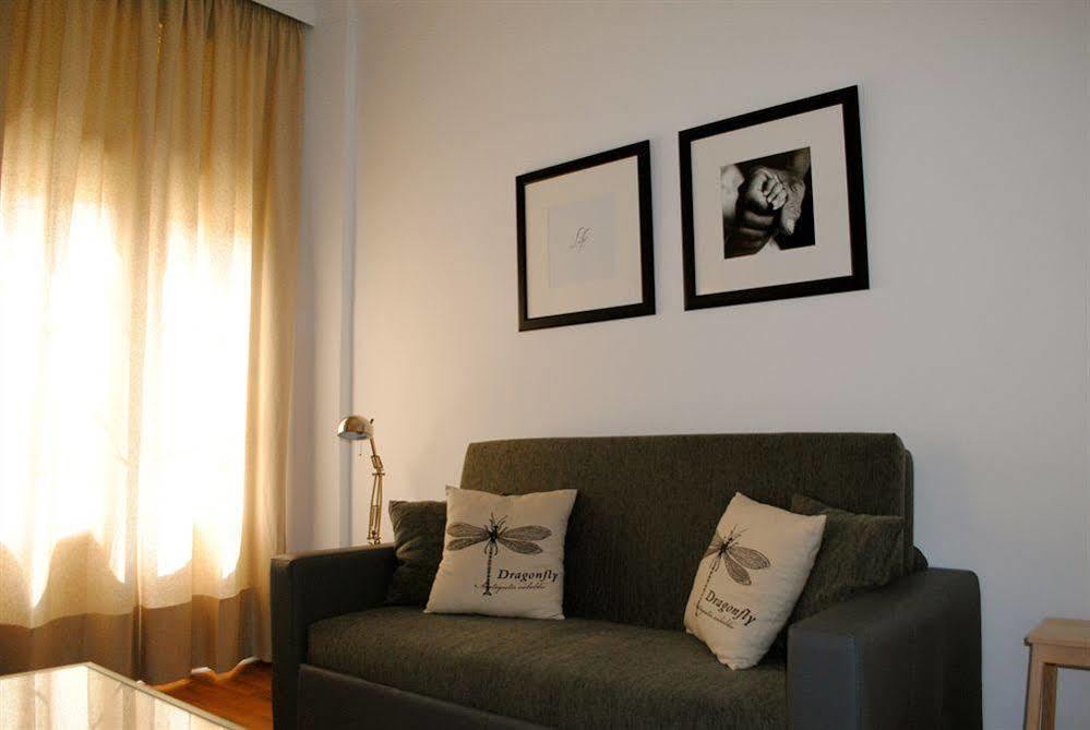 Minimal Rooms مالقة المظهر الخارجي الصورة