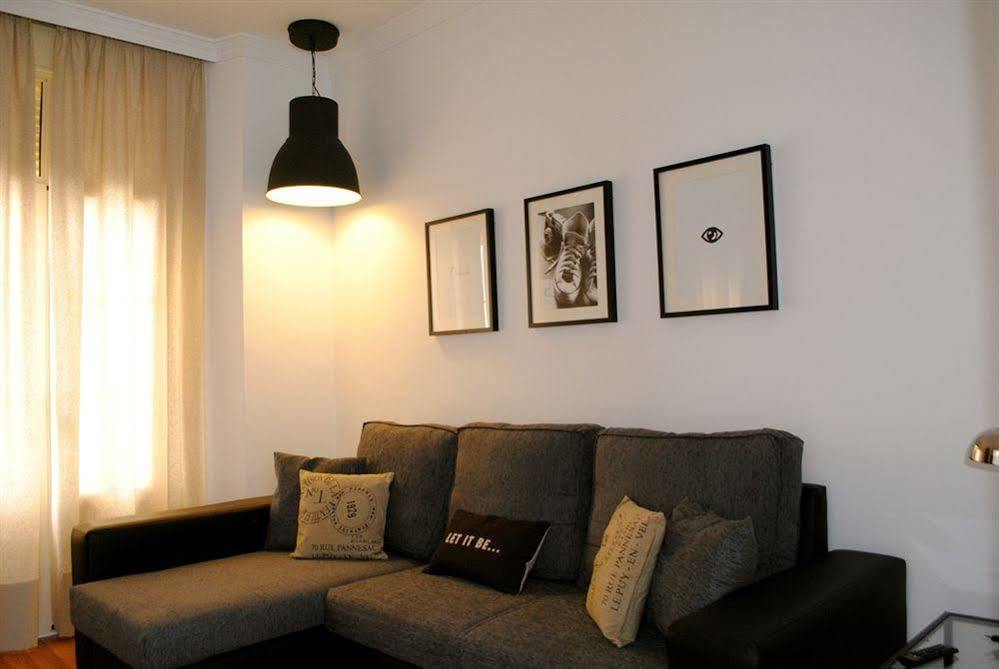 Minimal Rooms مالقة المظهر الخارجي الصورة